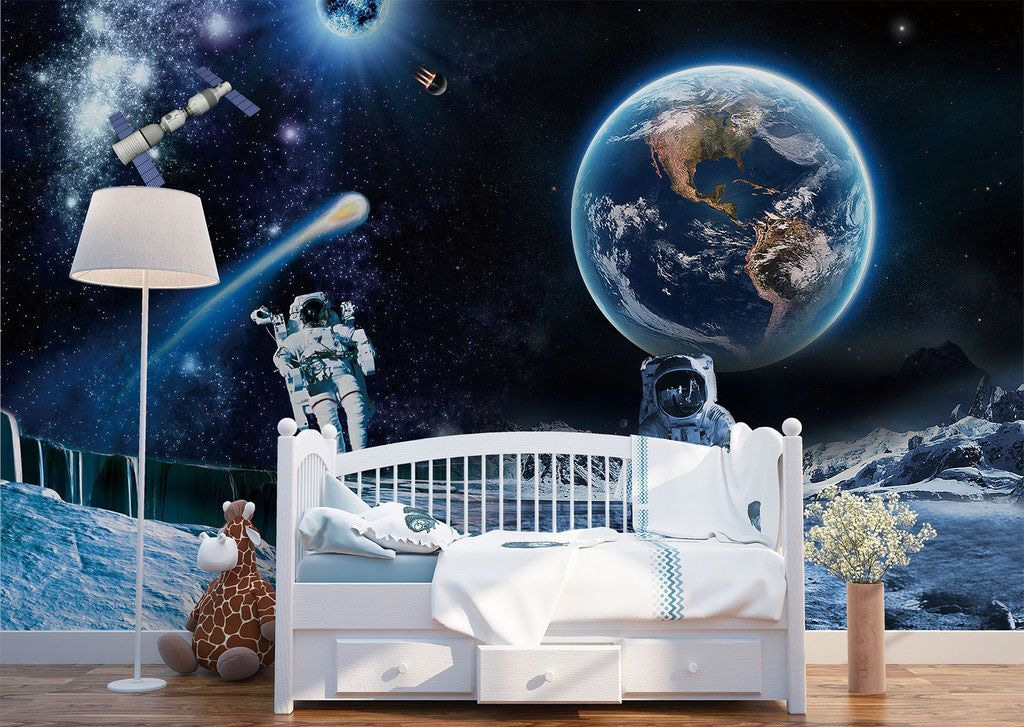 Sprung zwischen Planeten in einem Interieur