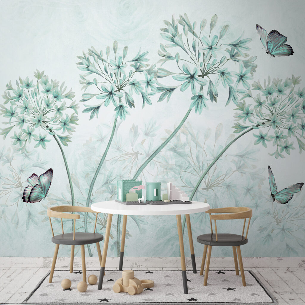 Schmetterlinge an Doldenblüten in einem Interieur