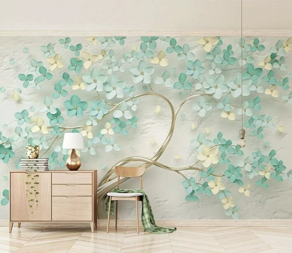 Baum mit zarten Blättchen in einem Interieur
