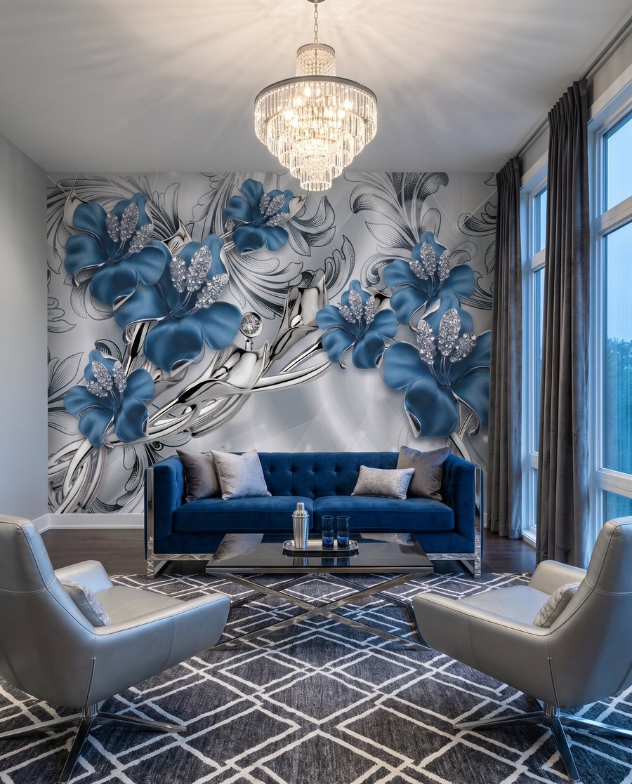 Blaue Orchideen mit Silberranken in einem Interieur
