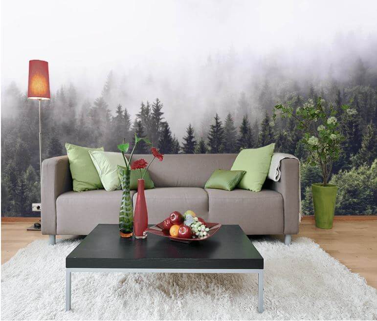 Nebel über dem Wald in einem Interieur