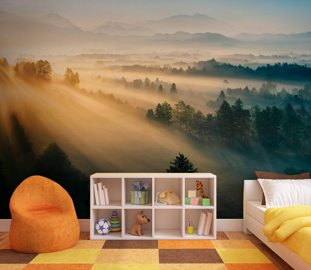 Sonnenstrahlen über schlafendem Wald in einem Interieur