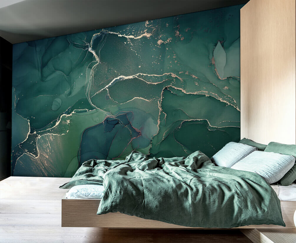 Türkisfarbene Adern mit Sandtönen in einem Interieur