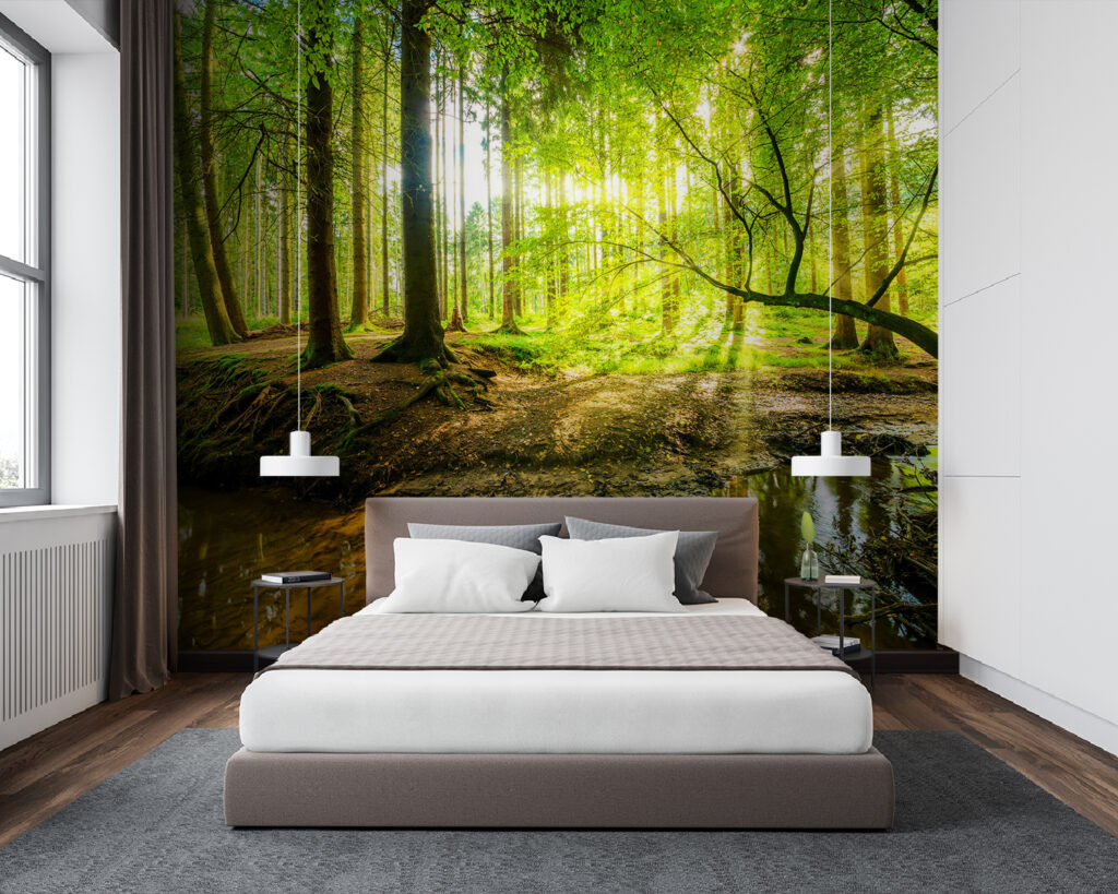 Lichtspiel am Waldbach in einem Interieur