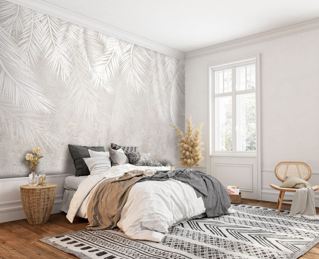 Weiße Palmwedel mit Patina in einem Interieur