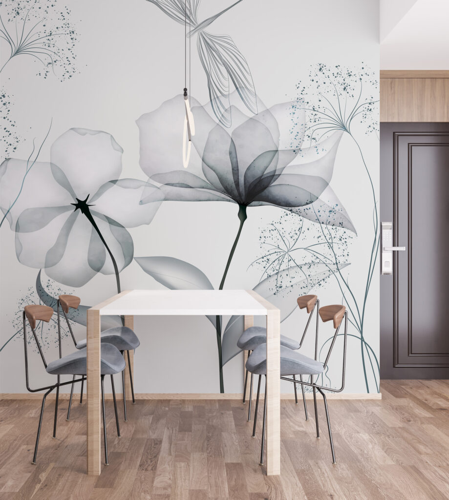 Durchscheinende Blüten in Graublau in einem Interieur