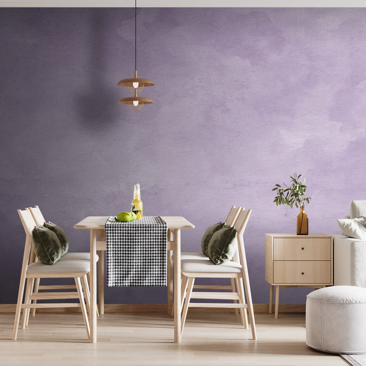 Lila Farbwolken in einem Interieur