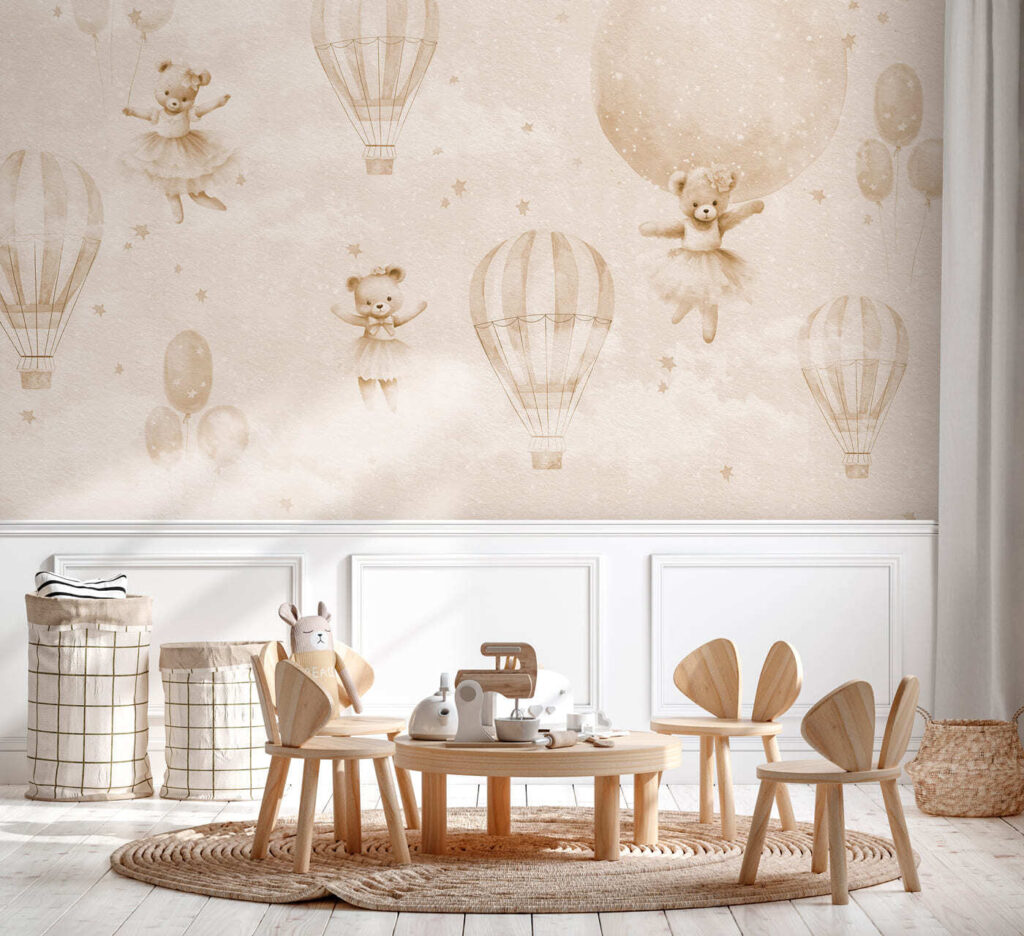 Bärchen im Ballon in einem Interieur