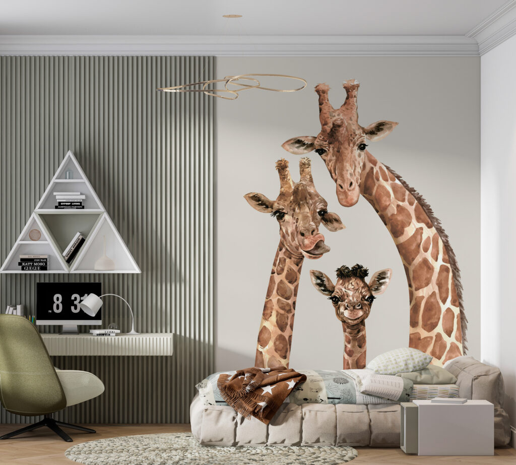Drei neugierige Giraffen in einem Interieur