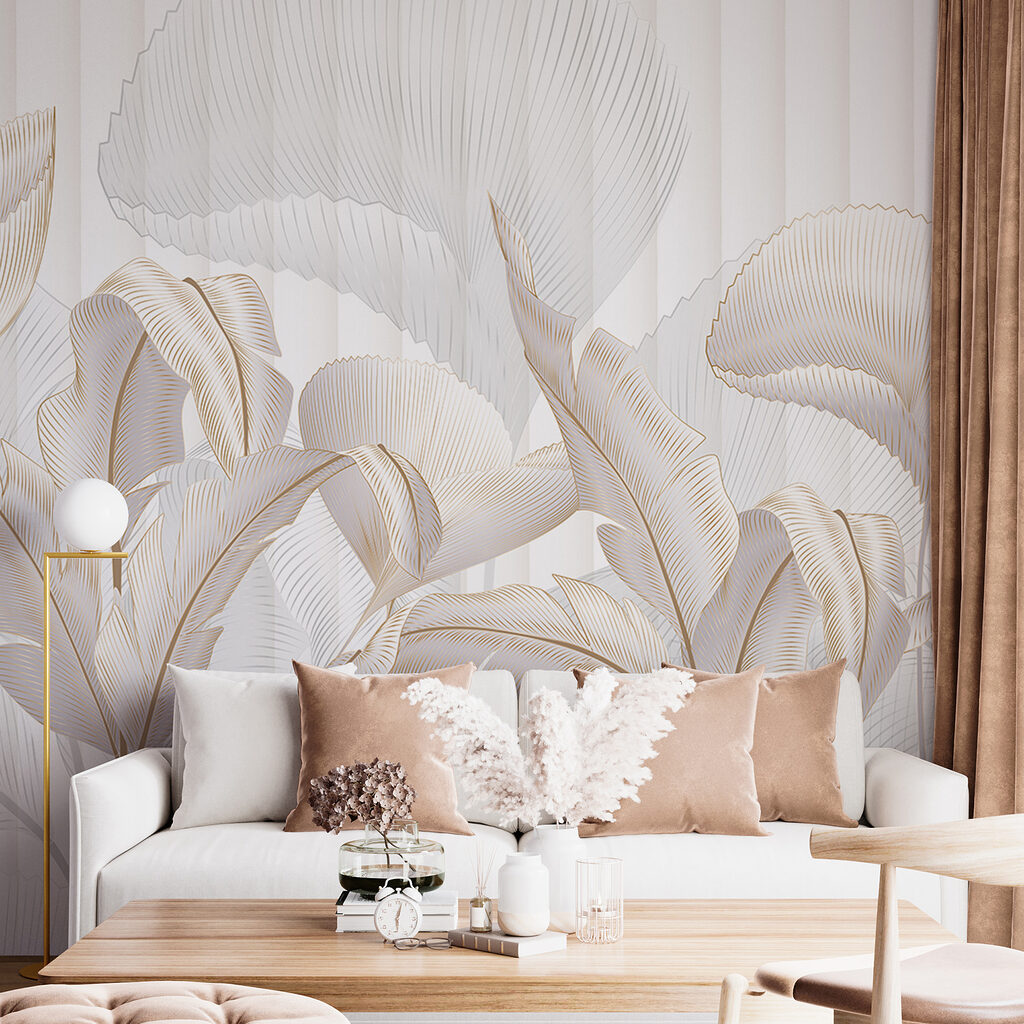 Weiße Kelche vor Faltenwurf in einem Interieur