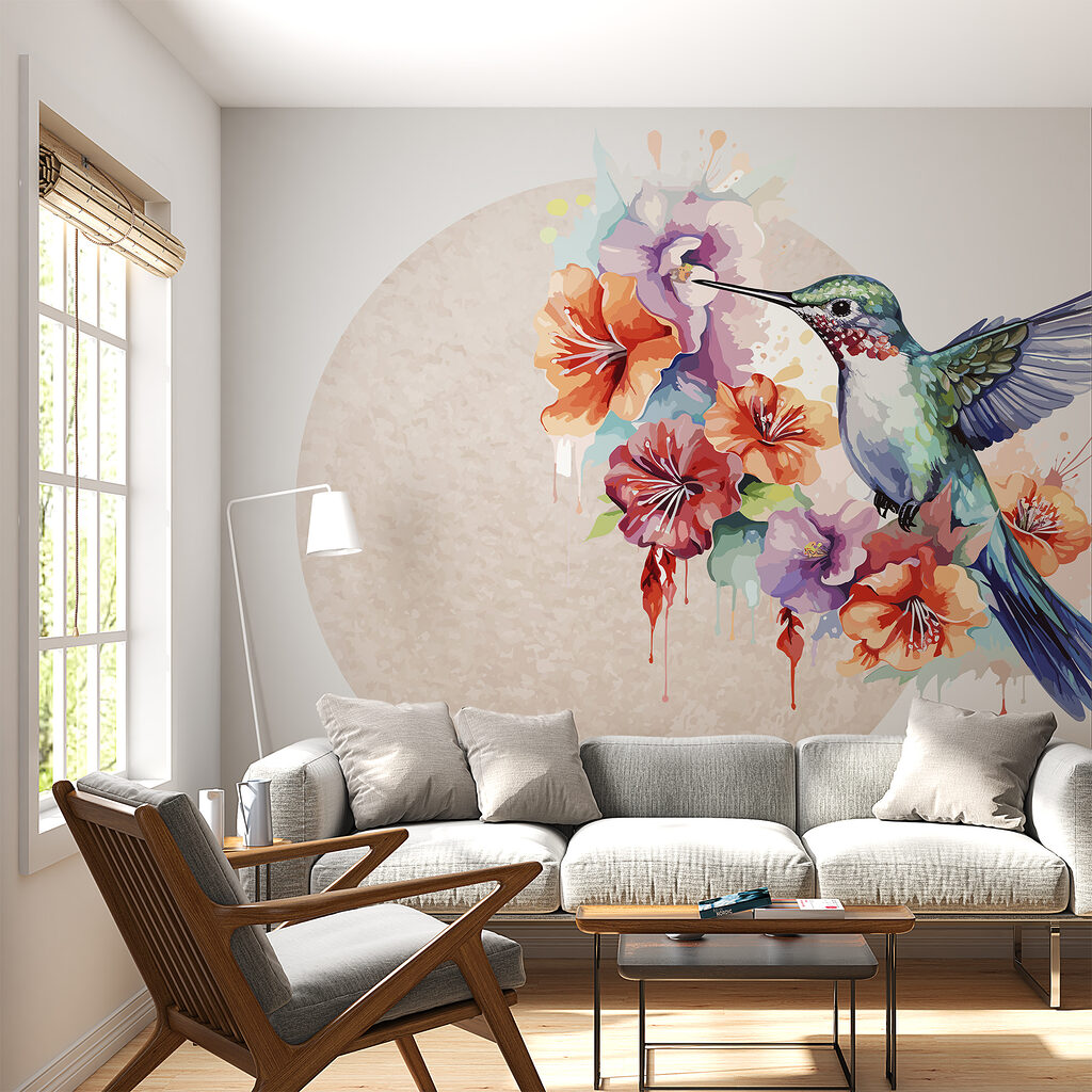 Kolibri vor farbigem Kreis in einem Interieur