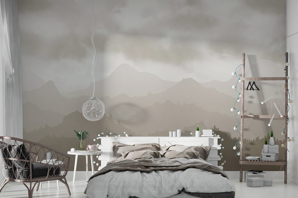 Bergwald unter tiefen Wolken in einem Interieur