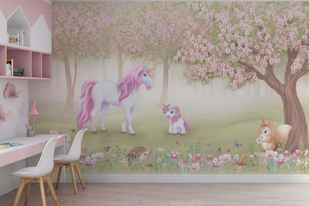Einhörner unter rosa Blüten in einem Interieur