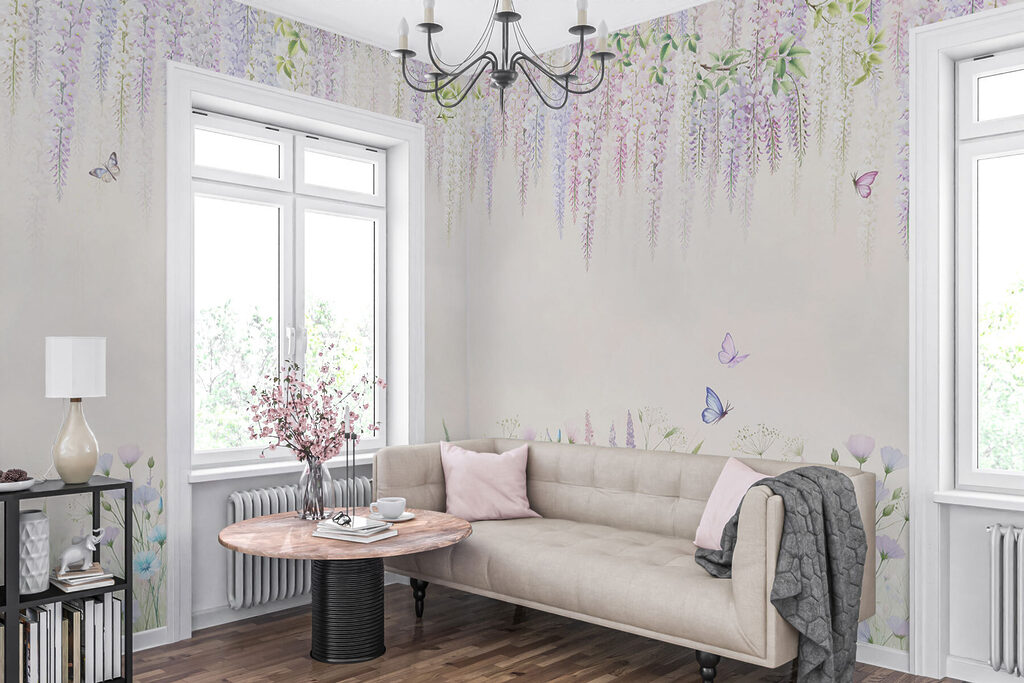 Blüten über dem Wiesenrand in einem Interieur