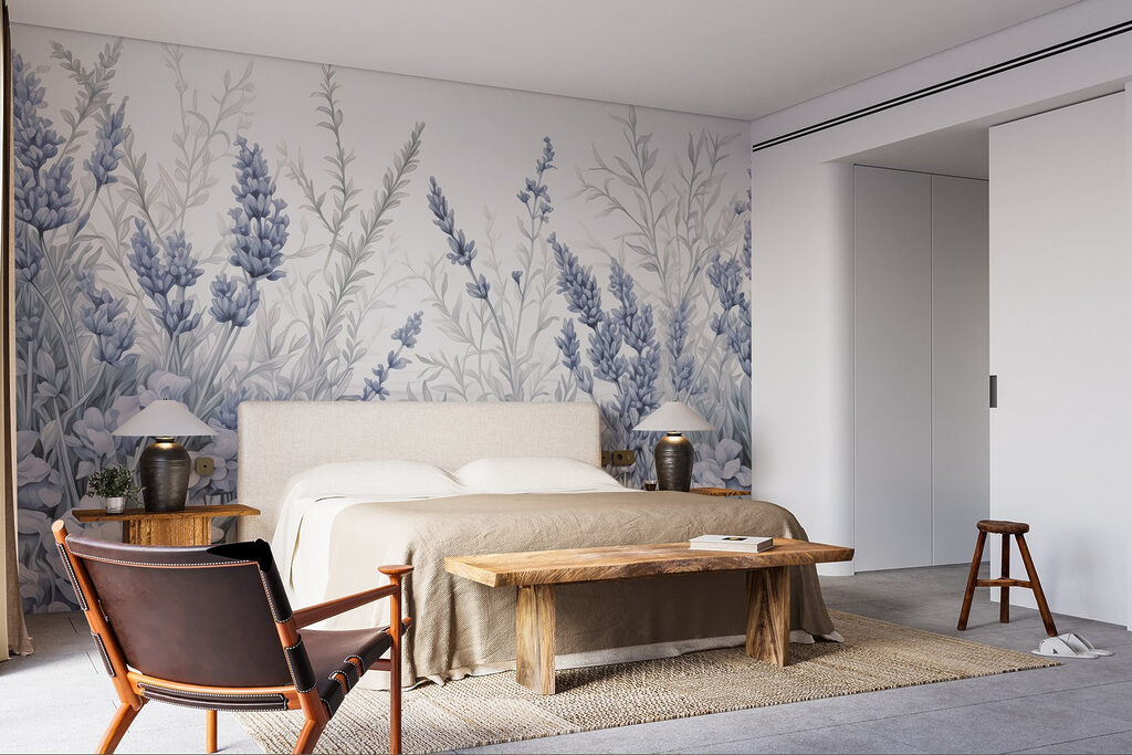 Pfad zwischen feinen Blüten in einem Interieur