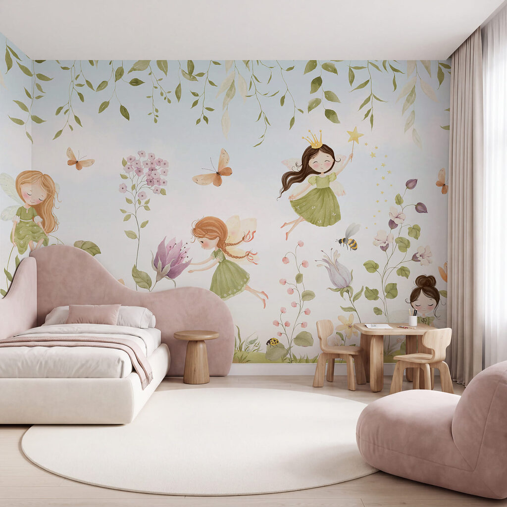 Blumenelfen unter Blättern in einem Interieur